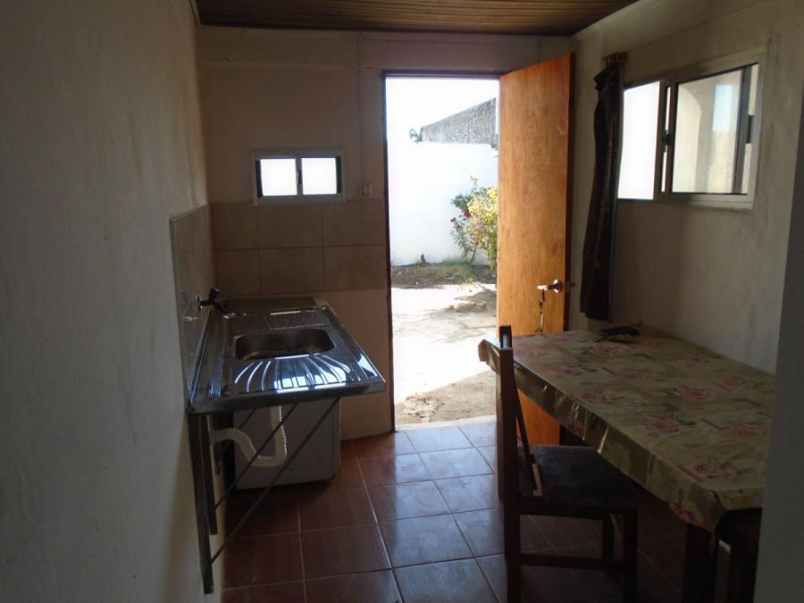 Foto Casa en Alquiler en CENTRO, Salto, Salto - $ 13.000 - CAA7747 - BienesOnLine