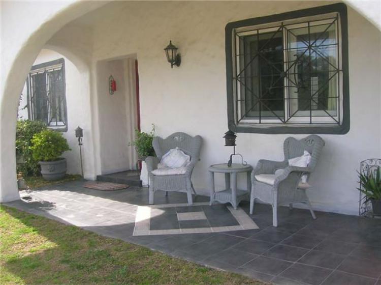 Foto Casa en Alquiler por temporada en SAN RAFAEL, Punta del Este, Maldonado - U$D 200 - CAT5780 - BienesOnLine