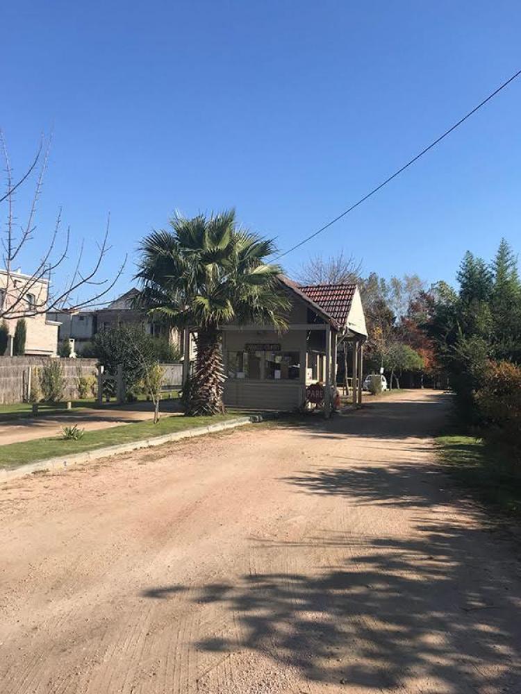 Home in Metric Way