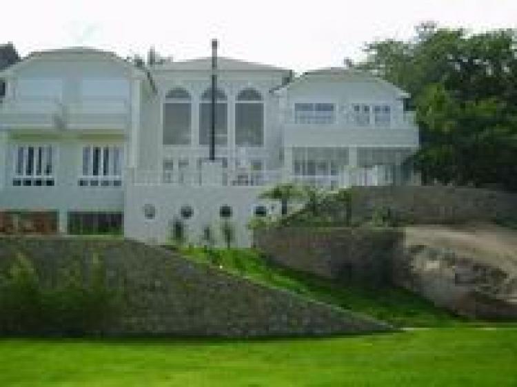 Home in Metric Way