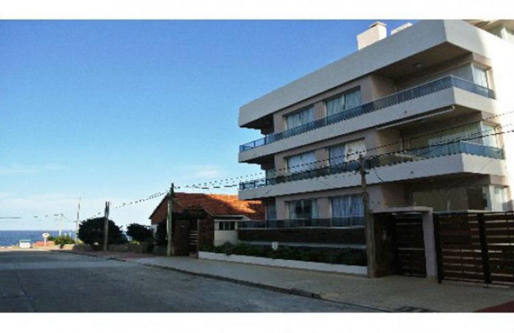 Foto Apartamento en Venta en Peninsula, Punta del Este, Maldonado - U$D 330.000 - APV6048 - BienesOnLine