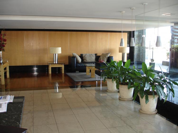 Foto Apartamento en Venta en POCITOS, Montevideo , Montevideo - $ 550.000 - APV594 - BienesOnLine