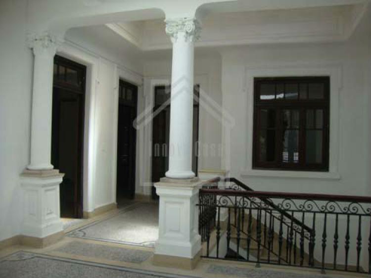 Home in Metric Way