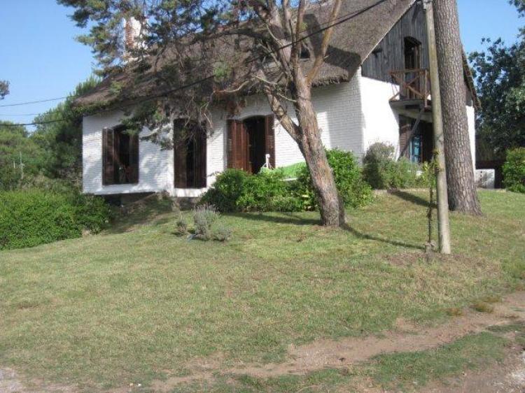 Foto Cabaa en Venta en Punta del Este, Maldonado - U$D 250.000 - CBV4033 - BienesOnLine