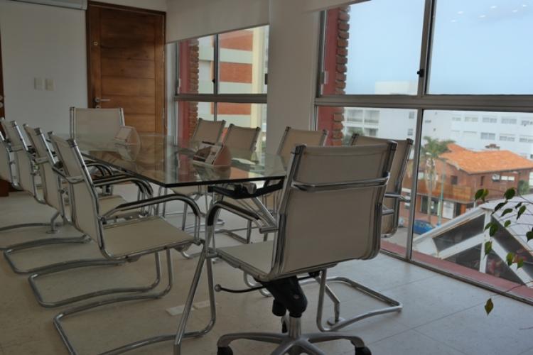 Foto Oficina en Alquiler en Punta del Este, Maldonado - U$D 1.900 - OFA5291 - BienesOnLine