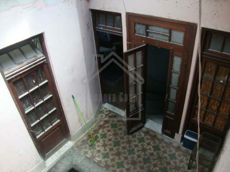 Home in Metric Way