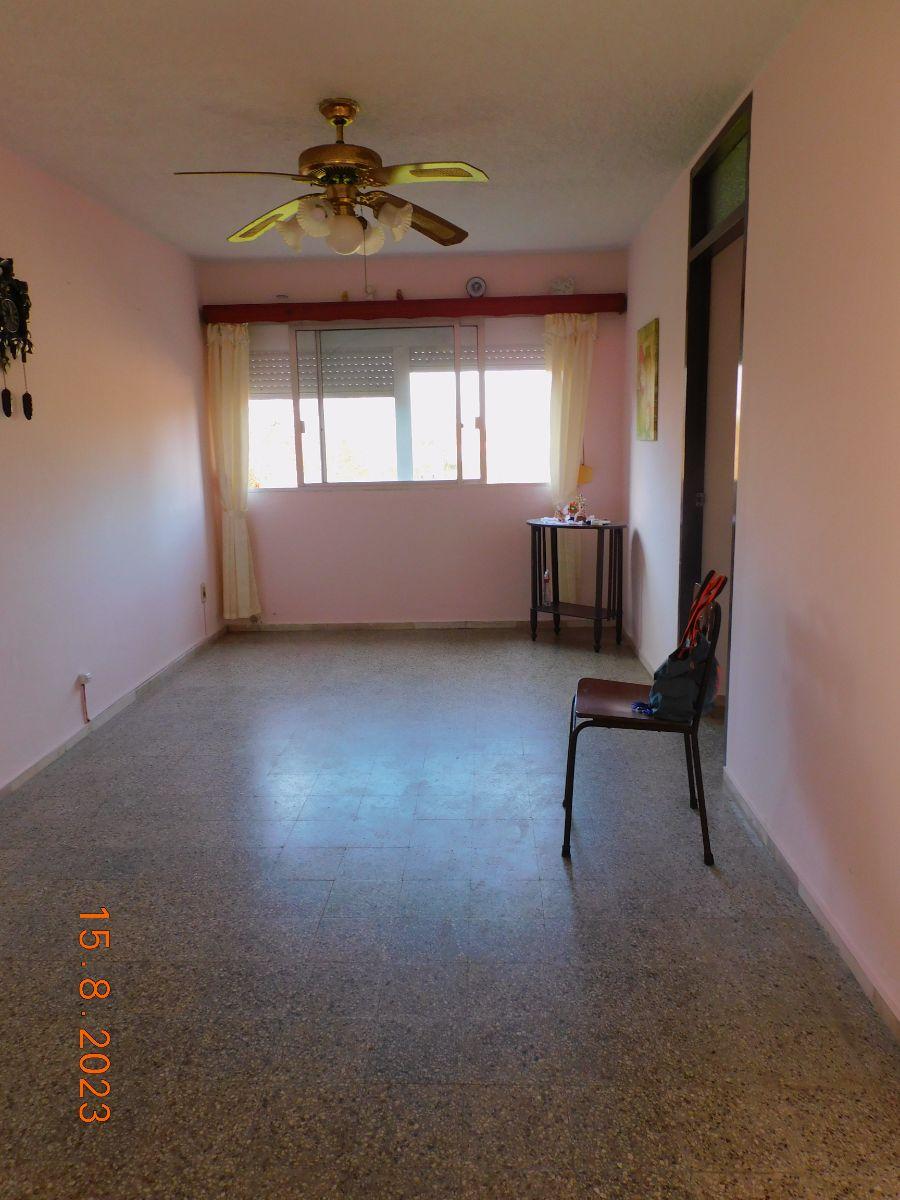 Foto Apartamento en Venta en San Carlos, Maldonado - U$D 75.000 - DEV7630 - BienesOnLine