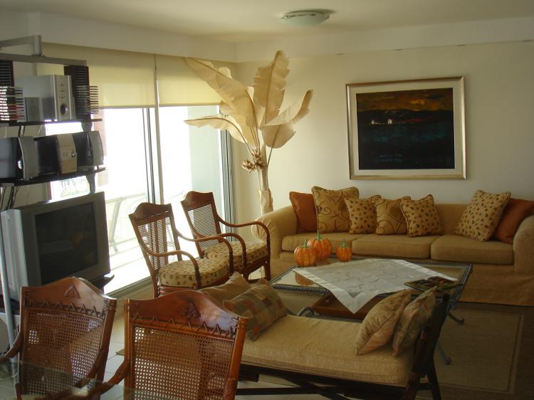Foto Apartamento en Venta en PUNTADEL ESTE (PLAYA MANSA), Punta del Este, Maldonado - U$D 750.000 - APV2631 - BienesOnLine
