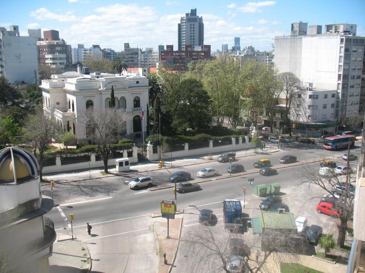 Foto Apartamento en Venta en Pocitos, Montevideo, Montevideo - U$D 285.000 - APV3938 - BienesOnLine