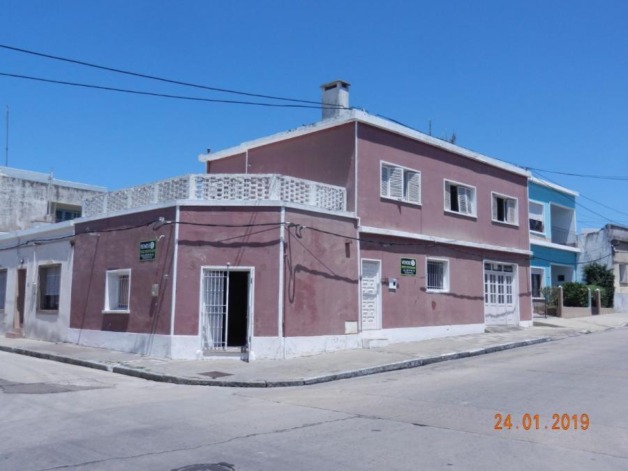 Foto Casa en Venta en centro, San Carlos, Maldonado - U$D 160.000 - CAV7114 - BienesOnLine