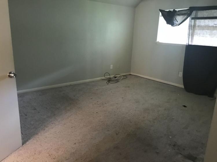 Fotos de VENDO CASA CASH PARA REPARAR, HOUSE FOR SALE CASH AS IS,EAST