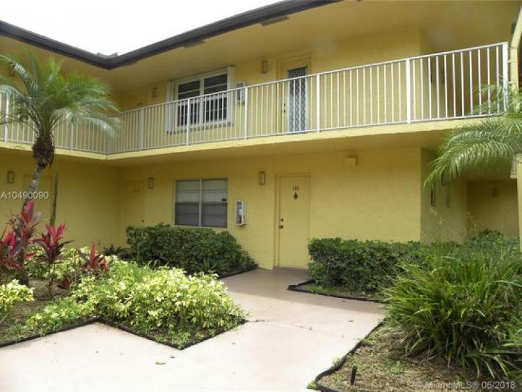 Foto Apartamento en Venta en Tamarac, Florida - U$D 178.900 - APV2368 - BienesOnLine