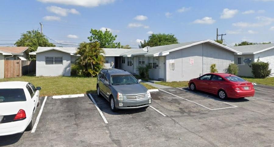 Foto Edificio en Venta en Miramar, Florida - U$D 785.000 - EDV3397 - BienesOnLine