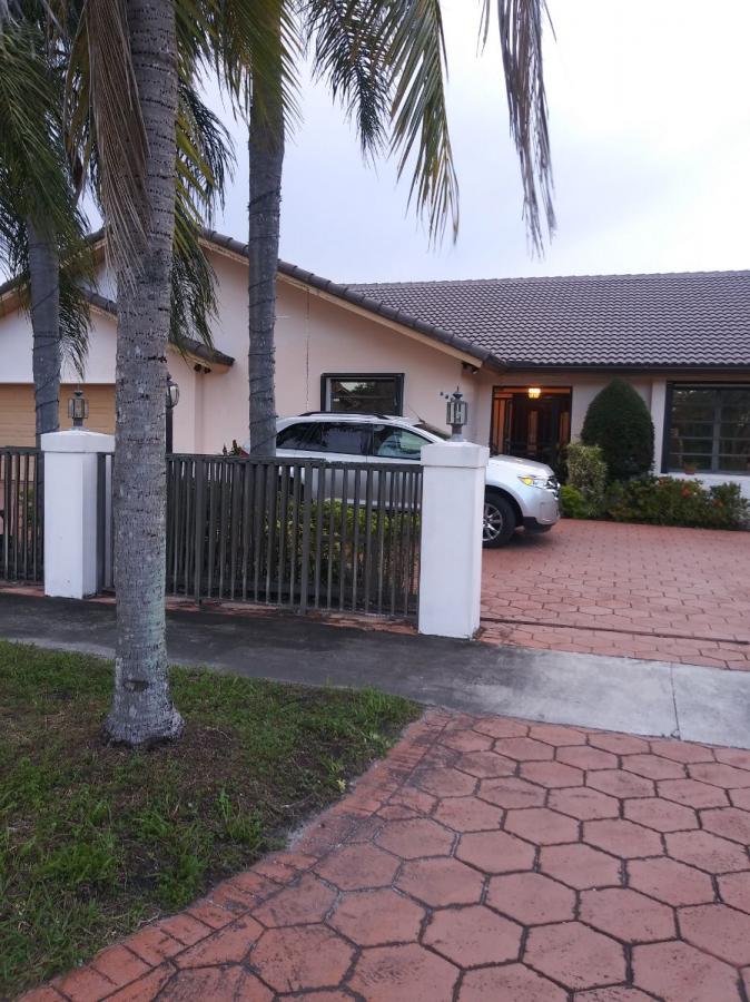 Foto Casa en Venta en Miami, Florida - U$D 495.000 - CAV2770 - BienesOnLine