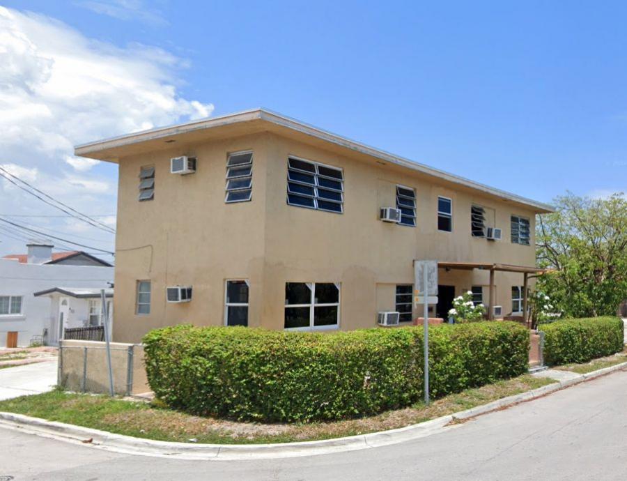 Foto Edificio en Venta en Miami, Florida - U$D 660.000 - EDV3103 - BienesOnLine