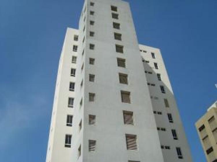 Foto Apartamento en Venta en 4001, Maracaibo, Zulia - BsF 4.500.000 - APV110059 - BienesOnLine