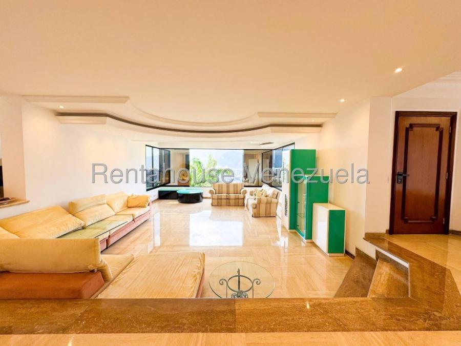 Foto Apartamento en Alquiler en Lomas de San Roman, Caracas, Distrito Federal - U$D 5.500 - APA270923 - BienesOnLine