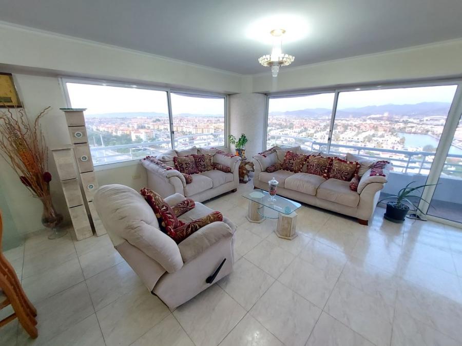 Foto Apartamento en Venta en LECHERIA, Lechería, Anzoátegui - U$D 130.000 - APV254460 - BienesOnLine
