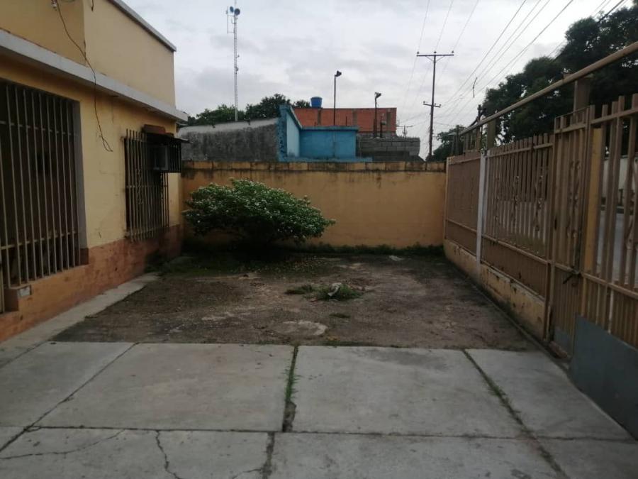 Foto Casa en Venta en Valencia, Avenida Aranzazu, Carabobo - U$D 43.000 - CAV164774 - BienesOnLine