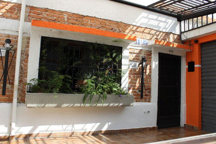 Home in Metric Way