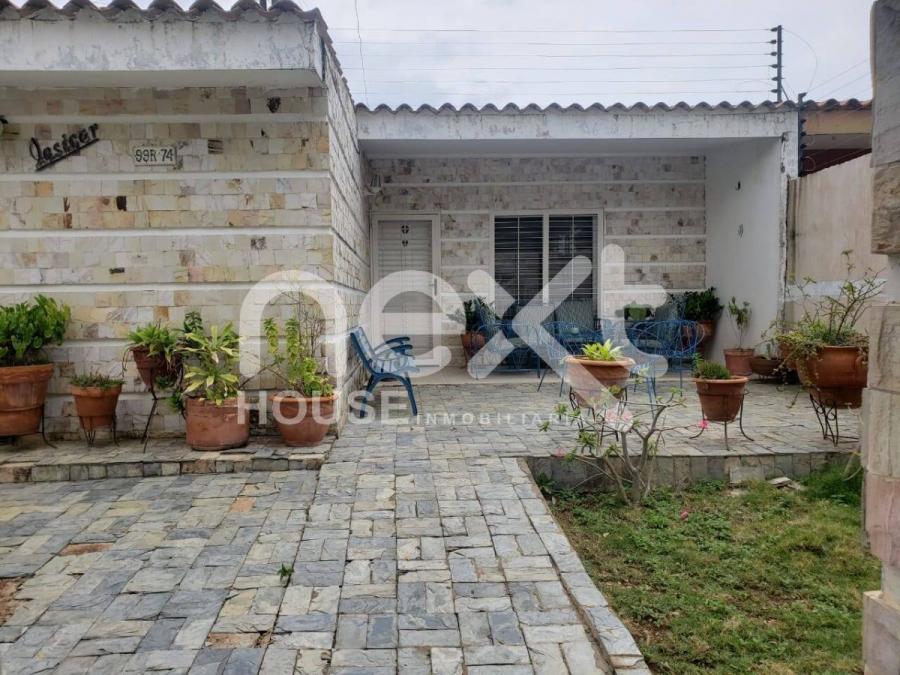 Foto Casa en Venta en Maracaibo, Zulia - U$D 34.000 - CAV253922 - BienesOnLine