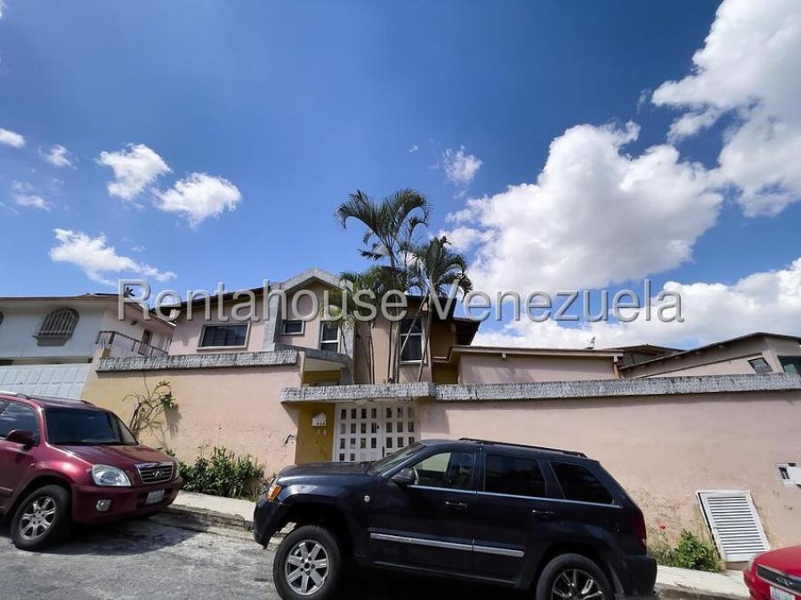 Foto Casa en Venta en Lomas de Sorocaima, Caracas, Distrito Federal - U$D 360.000 - CAV254083 - BienesOnLine