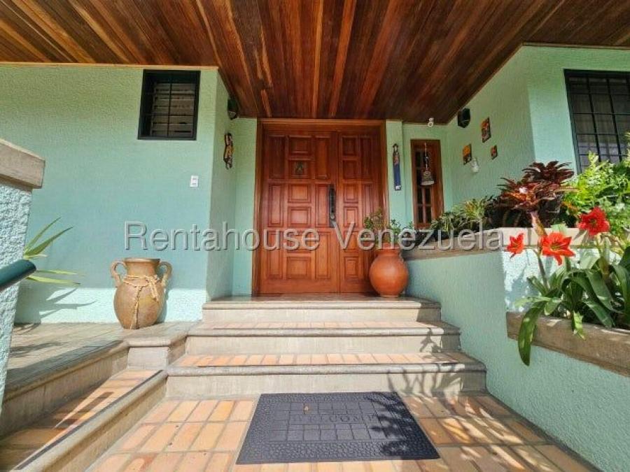 Foto Casa en Venta en La Tahona, Caracas, Distrito Federal - U$D 420.000 - CAV254084 - BienesOnLine
