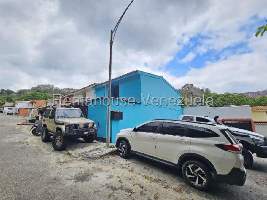 Foto Casa en Venta en Baruta, Caracas, Distrito Federal - U$D 210.000 - CAV254147 - BienesOnLine