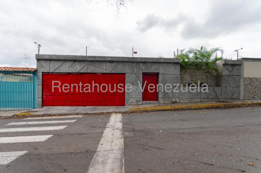 Foto Casa en Venta en Baruta, Caracas, Distrito Federal - U$D 295.000 - CAV254286 - BienesOnLine