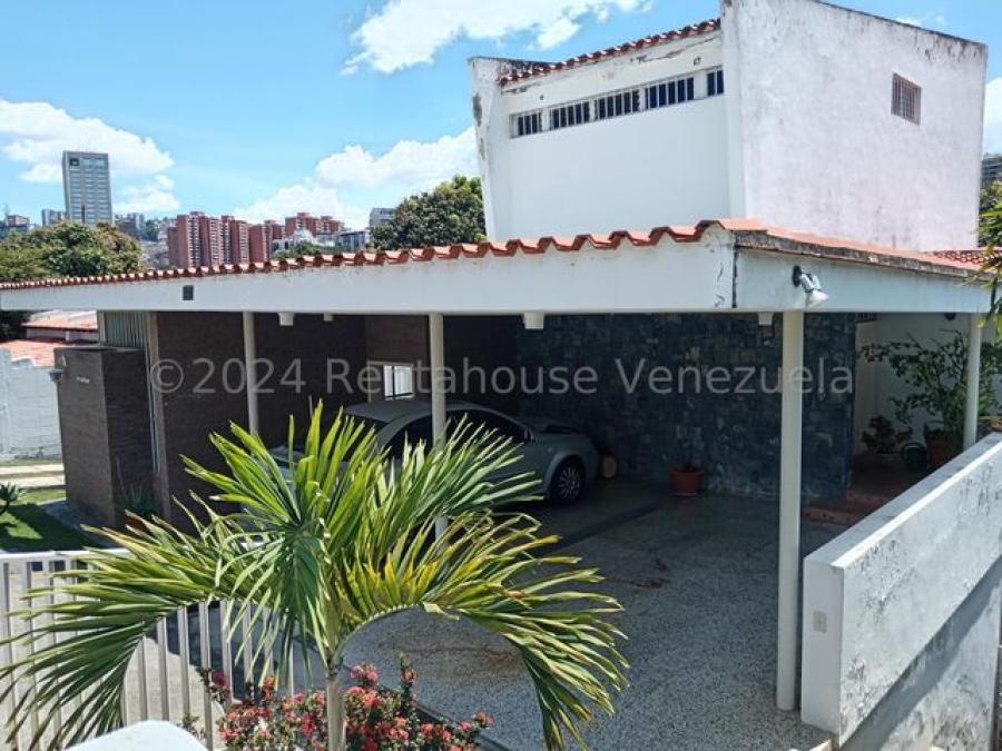 Foto Casa en Venta en Baruta, Caracas, Distrito Federal - U$D 195.000 - CAV254667 - BienesOnLine