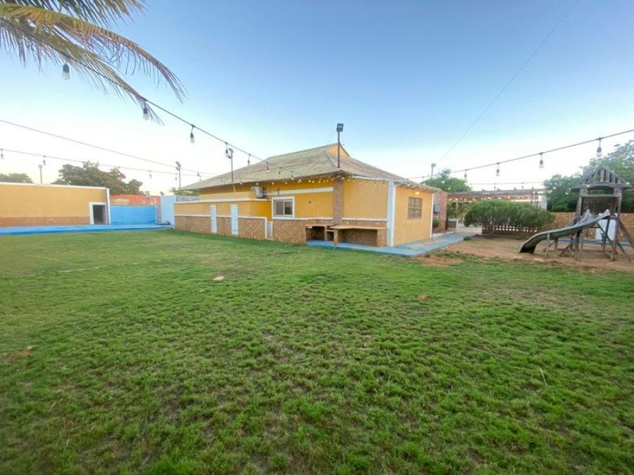 Foto Casa en Venta en Maraven, Punto Fijo, Falcón - U$D 400.000 - CAV264881 - BienesOnLine