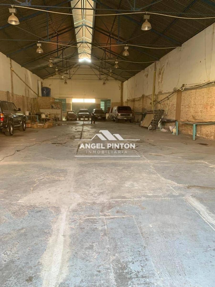 Foto Galpon en Alquiler en Maracaibo, Zulia - U$D 1.000 - GAA266757 - BienesOnLine
