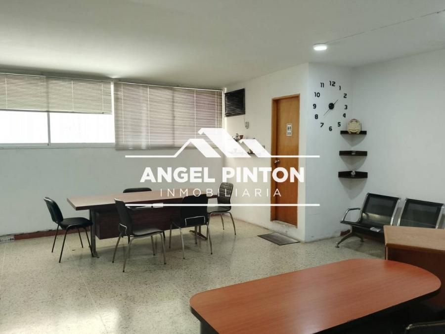 Foto Oficina en Alquiler en Este, Maracaibo, Zulia - U$D 350 - OFA249522 - BienesOnLine