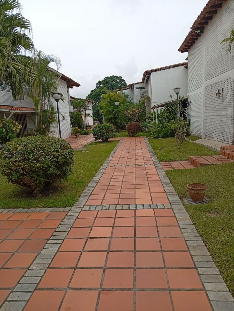 Foto Quinta en Venta en Colinas de Bello Monte, Baruta, Miranda - U$D 250.000 - QUV264047 - BienesOnLine