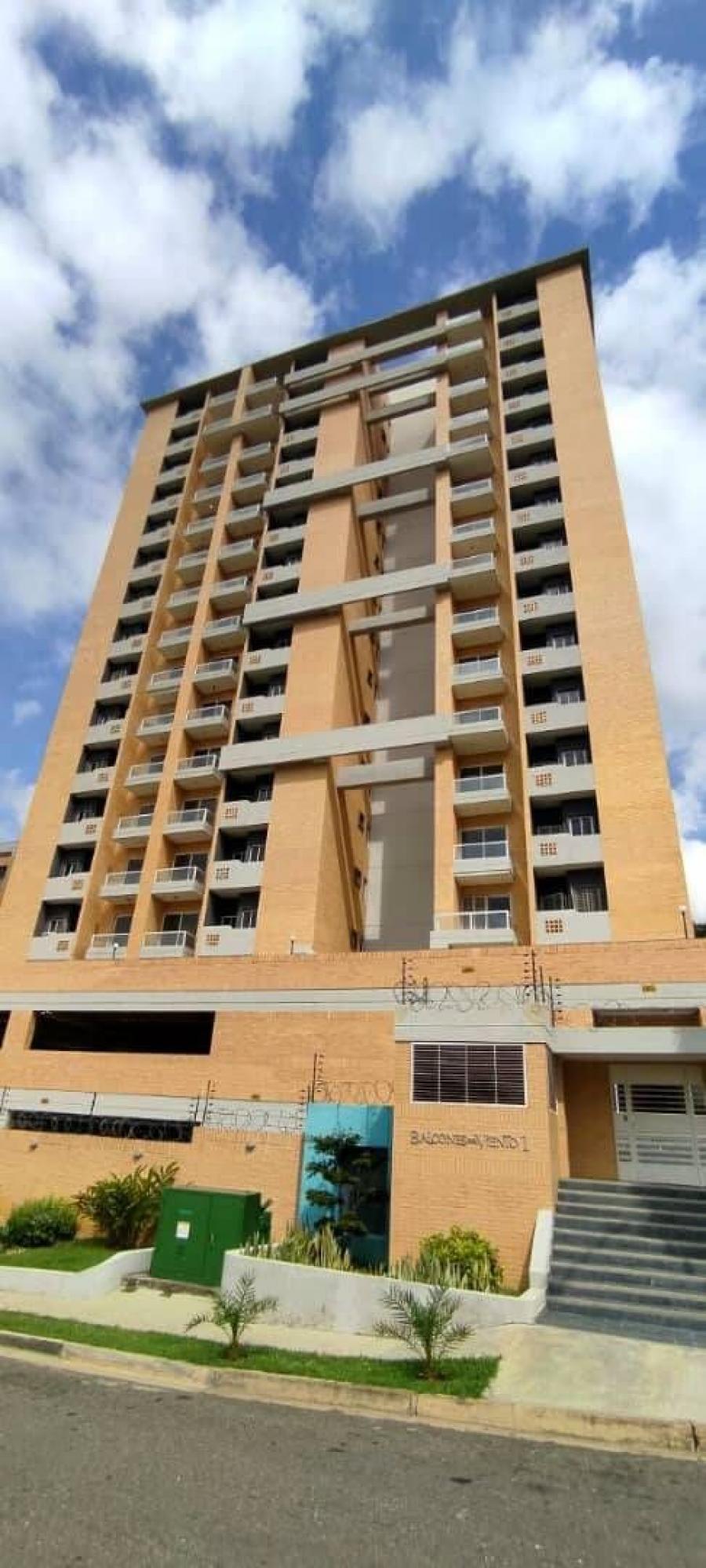 Foto Apartamento en Venta en NAGUANAGUA, TAZAJAL, Carabobo - U$D 48.000 - APV193256 - BienesOnLine