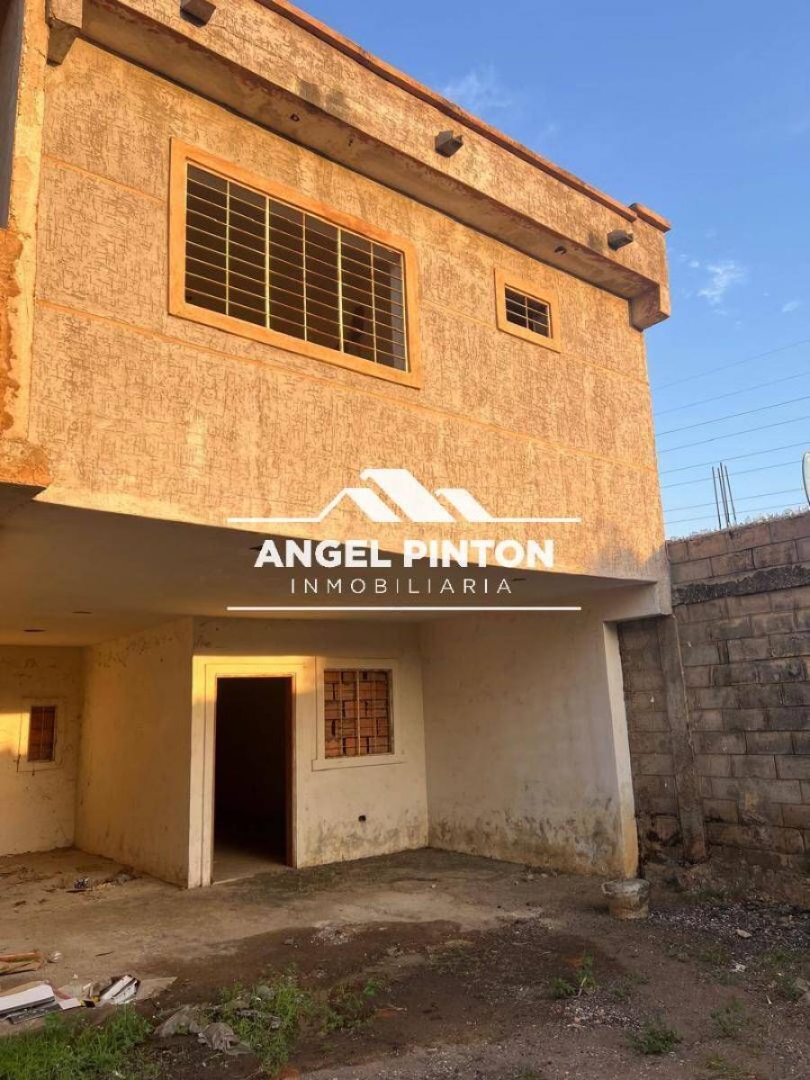 Foto Casa en Venta en Maracaibo, Zulia - U$D 18.000 - CAV249400 - BienesOnLine