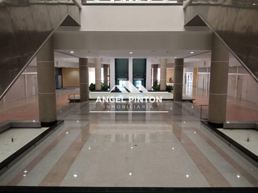 Foto Local en Alquiler en Maracaibo, Zulia - U$D 380 - LOA244017 - BienesOnLine