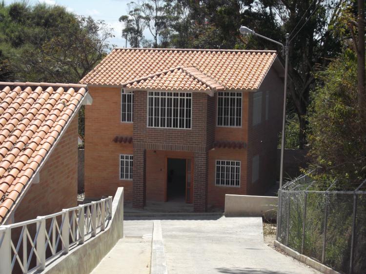 Foto Casa en Venta en Lomas de Urqua, Carrizal, Miranda - BsF 2.800.000 - CAV44579 - BienesOnLine