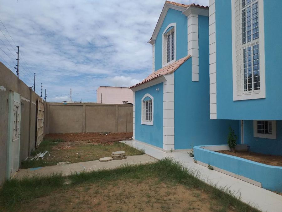 Foto Casa en Venta en Municipio Miranda, Coro, Falcn - U$D 35.000 - CAV153040 - BienesOnLine