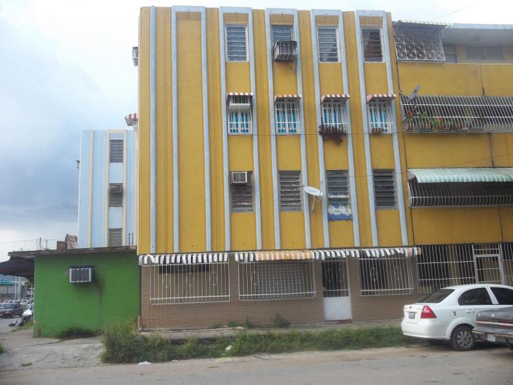 Foto Apartamento en Venta en VALENCIA, Valencia, Carabobo - BsF 450.000 - APV42064 - BienesOnLine