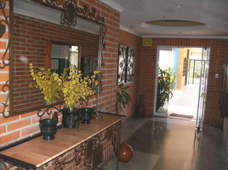 Home in Metric Way