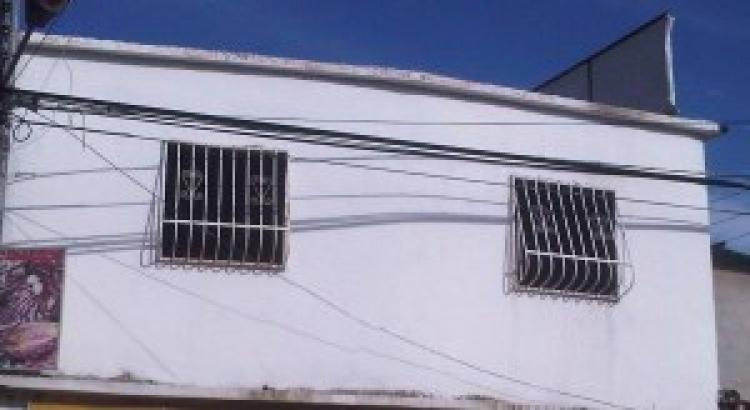 Foto Local en Alquiler en Maracay, Aragua - BsF 2.500 - LOA18057 - BienesOnLine
