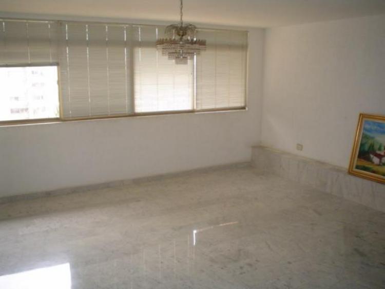 Foto Apartamento en Venta en Maracaibo, Zulia - BsF 1.350.000 - APV15829 - BienesOnLine
