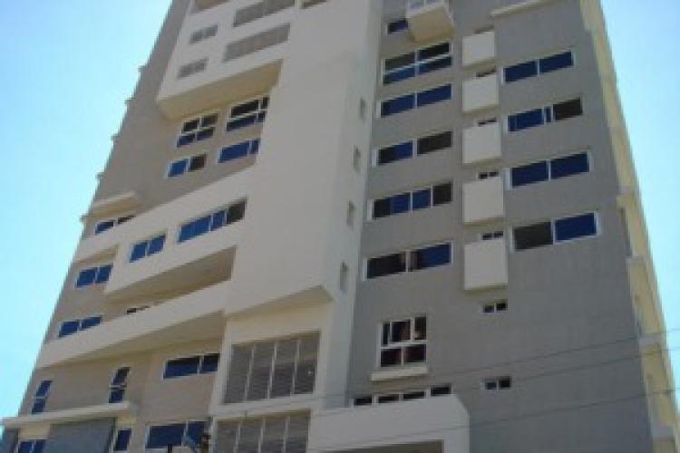 Foto Apartamento en Venta en La Lago, Maracaibo, Zulia - BsF 690.000 - APV20808 - BienesOnLine