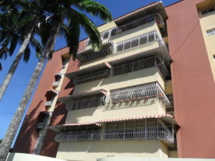 Foto Apartamento en Venta en Maracay, Aragua - BsF 750.000 - APV18800 - BienesOnLine