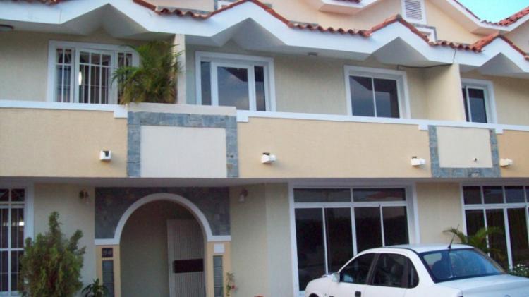 Foto Casa en Venta en Maracaibo, Zulia - BsF 2.200.000 - CAV46170 - BienesOnLine