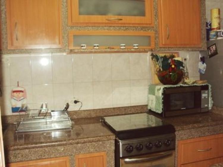 Foto Apartamento en Venta en Av. 5 de Julio., Maracay, Aragua - BsF 550.000 - APV32398 - BienesOnLine