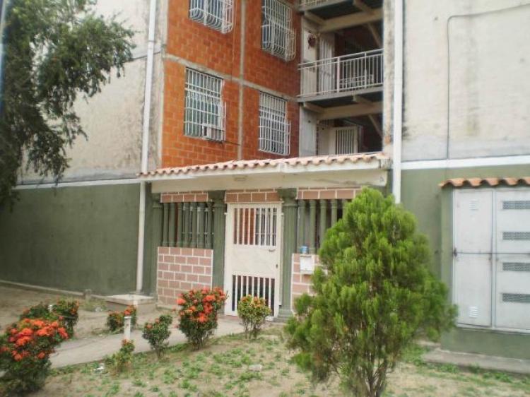 Foto Apartamento en Venta en Urb Madre Maria, Maracay, Aragua - BsF 320.000 - APV30829 - BienesOnLine
