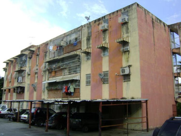Foto Apartamento en Venta en Caa de Azucar, Maracay, Aragua - BsF 400.000 - APV31769 - BienesOnLine