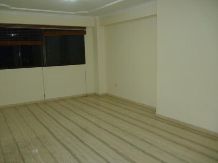 Foto Apartamento en Venta en Maracaibo, Zulia - BsF 1.000.000 - APV31995 - BienesOnLine